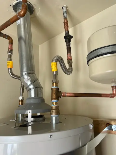 Water heater installation and plumbing repair in Perrywood Estates